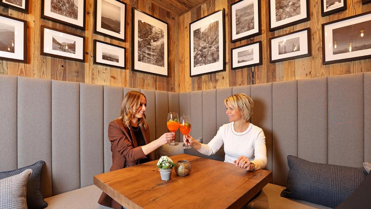 Hotel Mondi Und