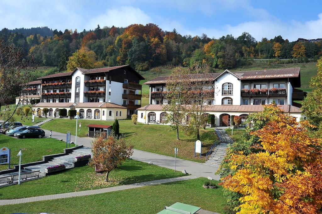 Hotel Mondi Und 4*